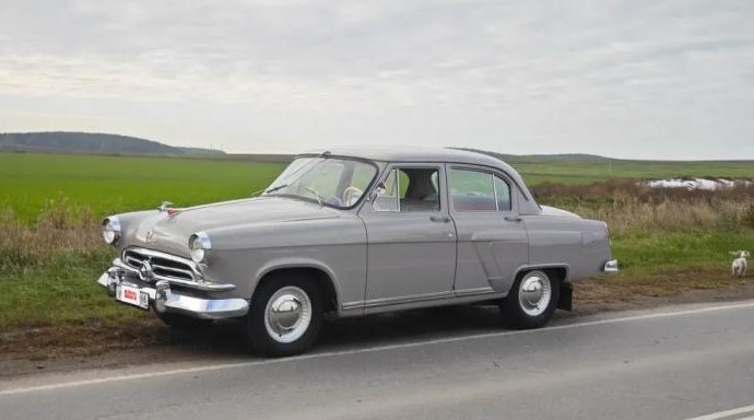 В продаже появилась редчайшая Волга с «автоматом» (11 фото) - «Хорошее настроение»