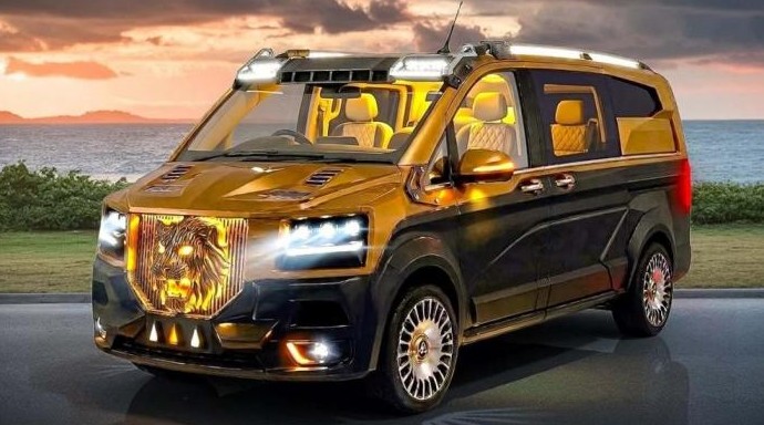 V-Class превратили в броневик в Латвии (4 фото) - «Хорошее настроение»