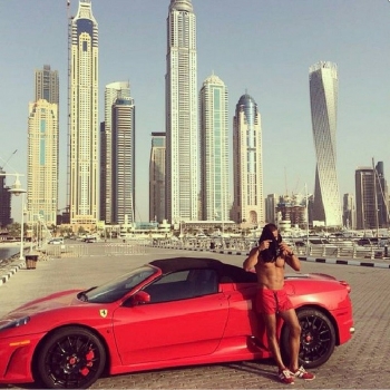 Богатенькие детишки Дубая