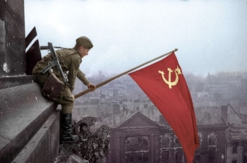 Если бы во время Великой Отечественной Войны снимали на цветную пленку - «Хорошее настроение»