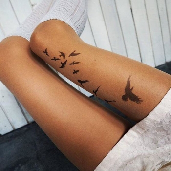 Татуировки на ногах у девушек (40 фото)